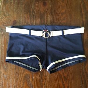 belt for swim shorts